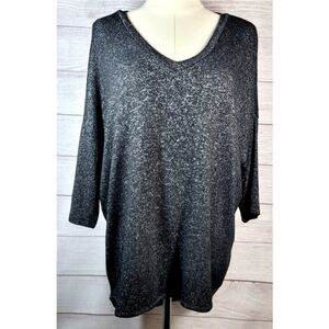 For The Republic Gray Knit Tunic Top Size M Hi Low Hemline V Neck Fitted Sleeve